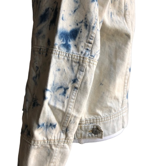 Free People Jones Tie Dye Jean Jacket Large NWT - Picture 8 of 14